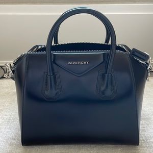 NEW Givenchy small antigona in shiny black box leather